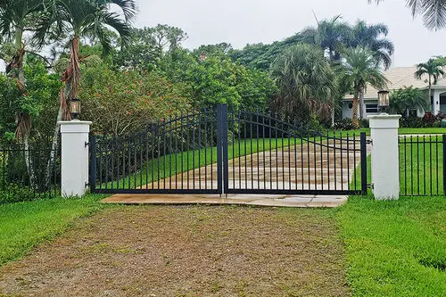 Driveway Gates — Old Town Iron Shop, piece 10