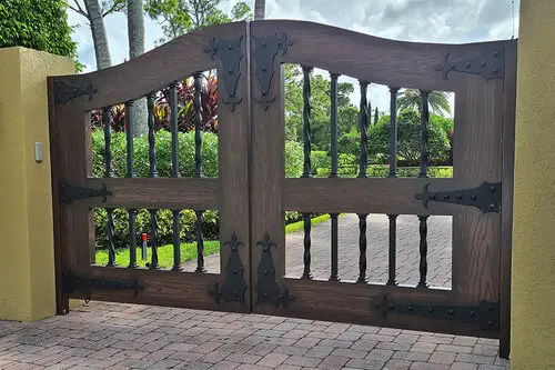 Driveway Gates — Old Town Iron Shop, piece 12