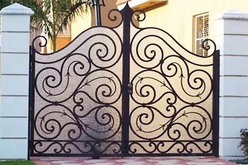 Driveway Gates — Old Town Iron Shop, piece 13
