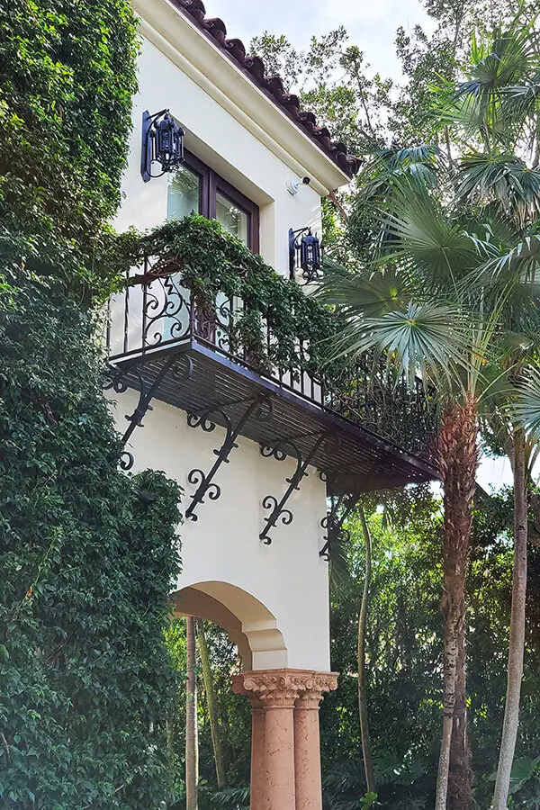 Railings & Grilles